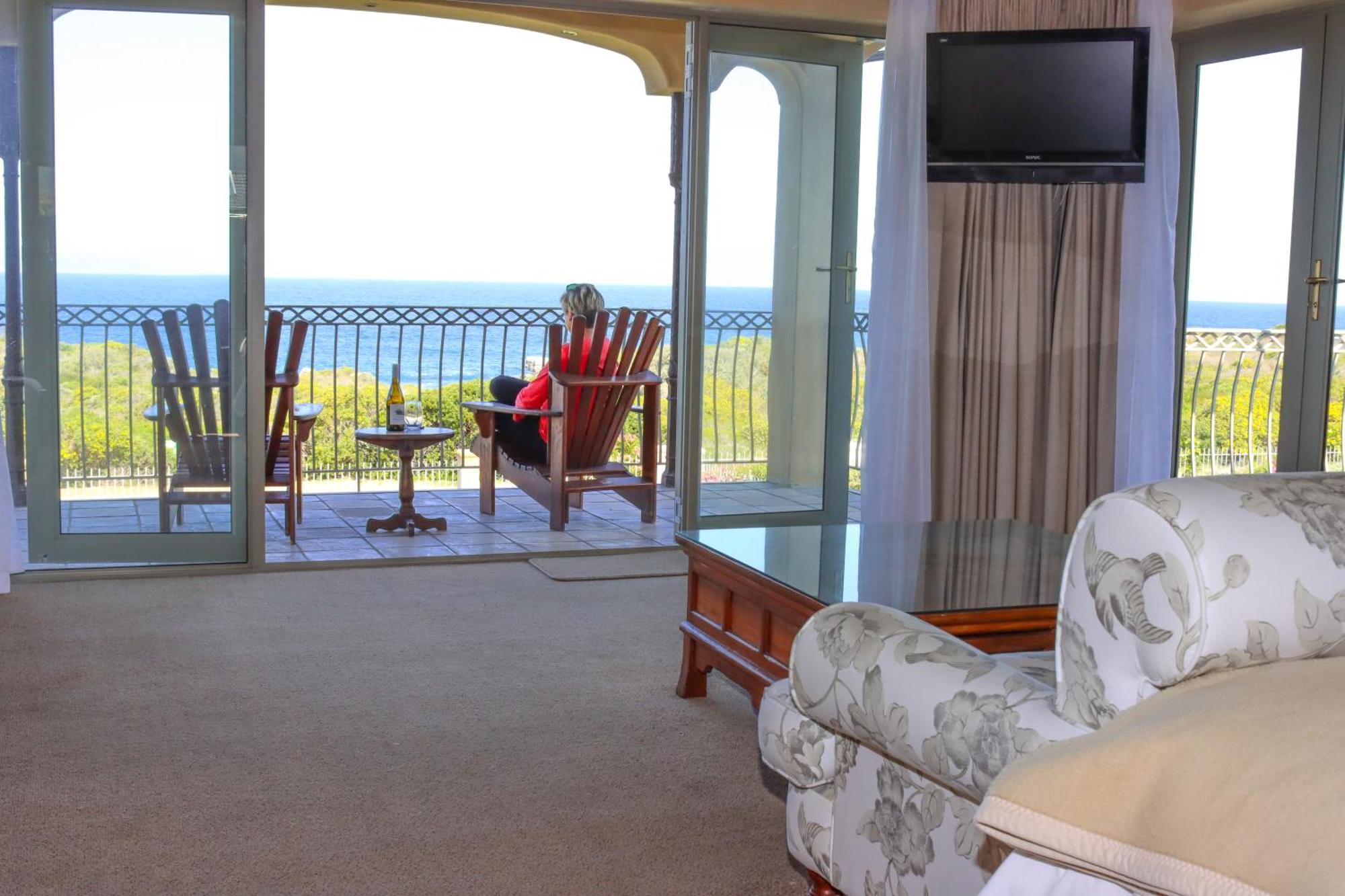 On The Cliff Guest House Херманус Екстериор снимка